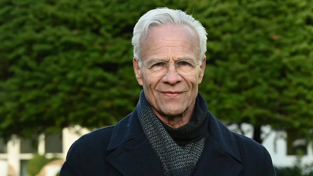 Schauspieler im Steckbrief - So tickt die Tatort-Legende Klaus J. Behrendt