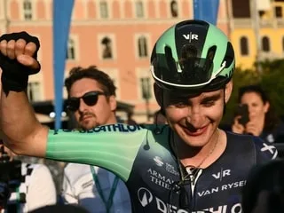 Cyclisme. « Mes jambes me faisaient rêver » : Paul Seixas savoure son succès historique sur le Tour de Lombardie