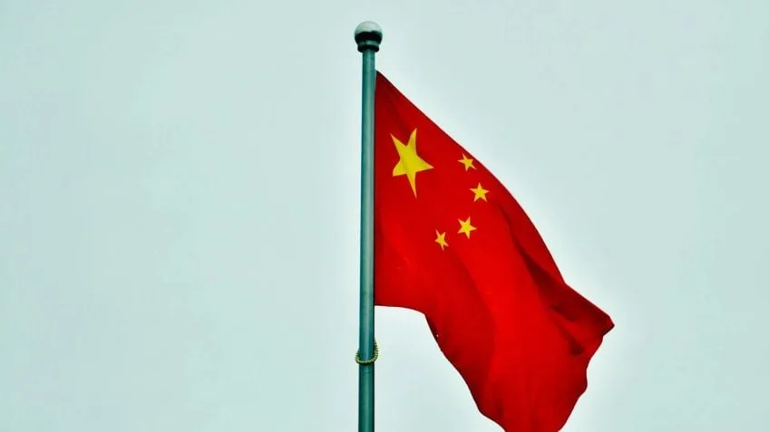 Crescimento das vendas no varejo da China desacelera inesperadamente