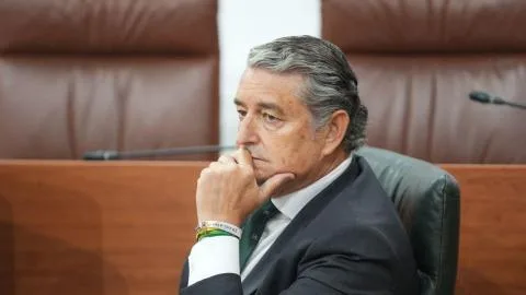 Las mamografías de cáncer de mama vuelven al Parlamento andaluz tras una nueva privatización de 15 millones de euros