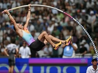 Athlétisme. Pour fêter ses 40 ans, le perchiste Renaud Lavillenie veut battre un nouveau record du monde