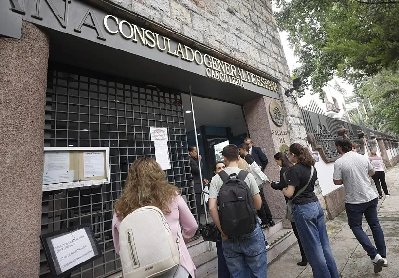 Los descendientes de españoles nacionalizados por la ley de nietos no podrán votar