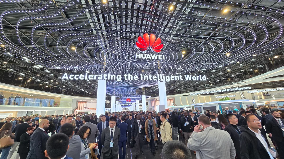 HP partners with U.S.-blacklisted Huawei for licensing the Chinese company's WiFi tech