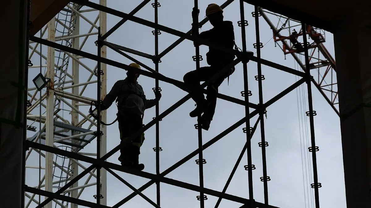 Statistisches Bundesamt schlägt Alarm - Made in Germany stirbt aus: Wir produzieren immer weniger