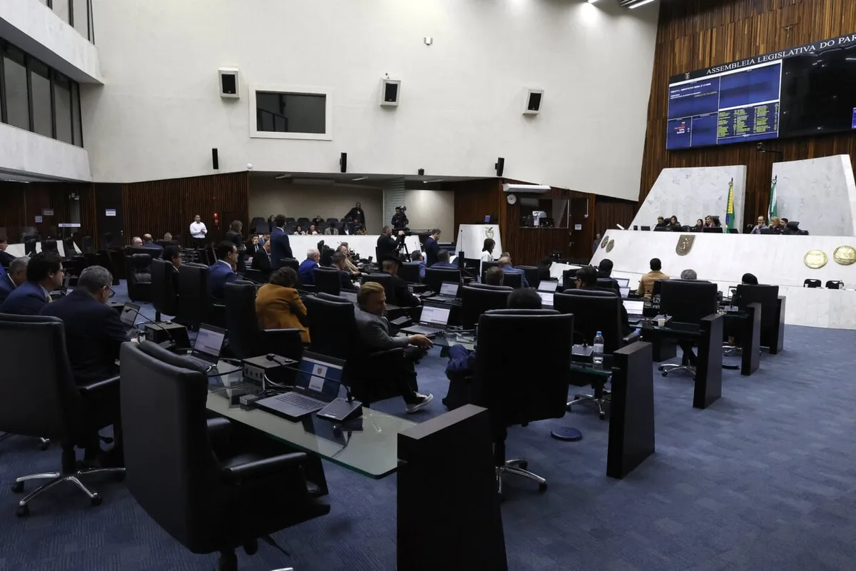 Paraná terá receita de R$ 84,5 bilhões em 2027; Assembleia reduz margem para gastos do governo