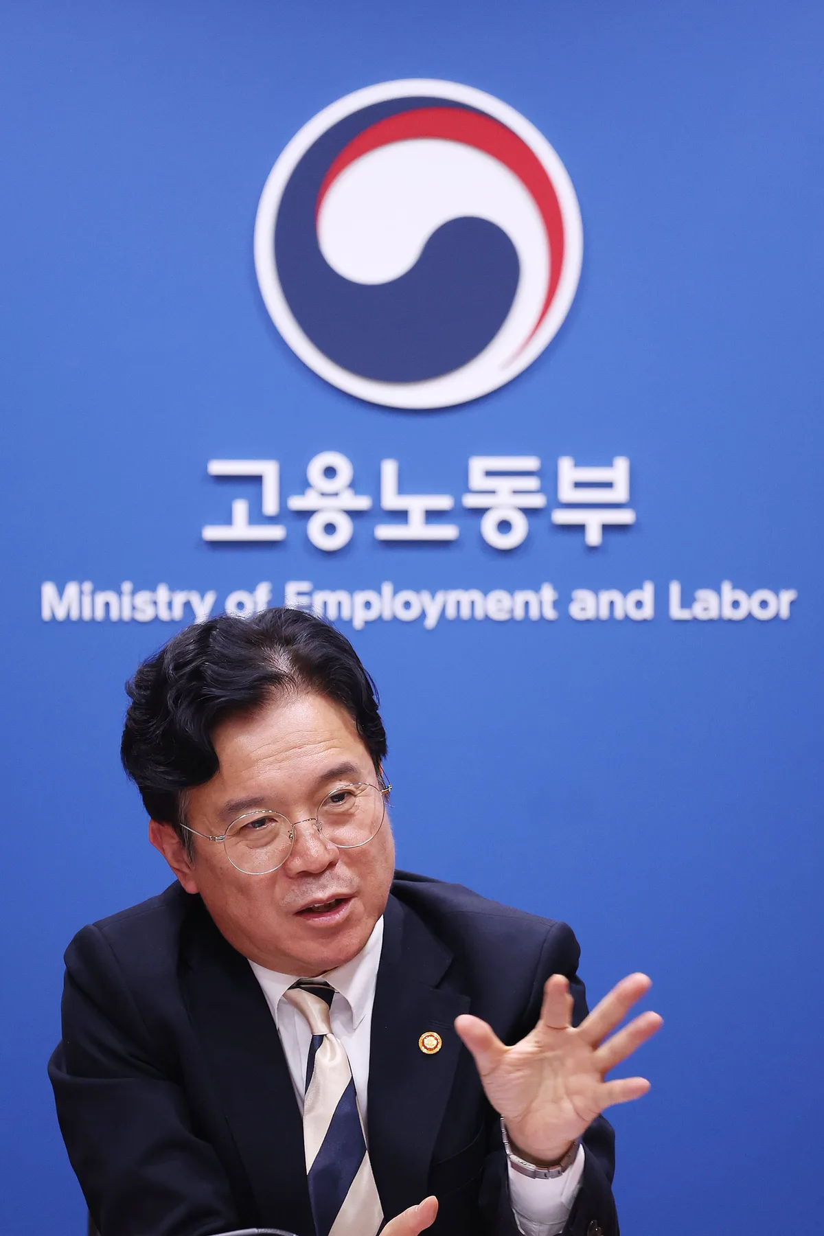 김영훈 “11월 13일 맞춰 종로3가역에 ‘전태일역’ 병기 추진”