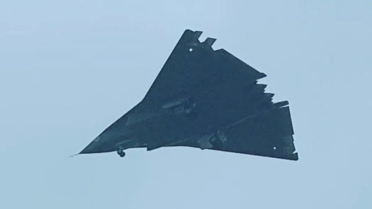 Could China’s sixth-generation fighter carry a laser to defend against incoming missiles?