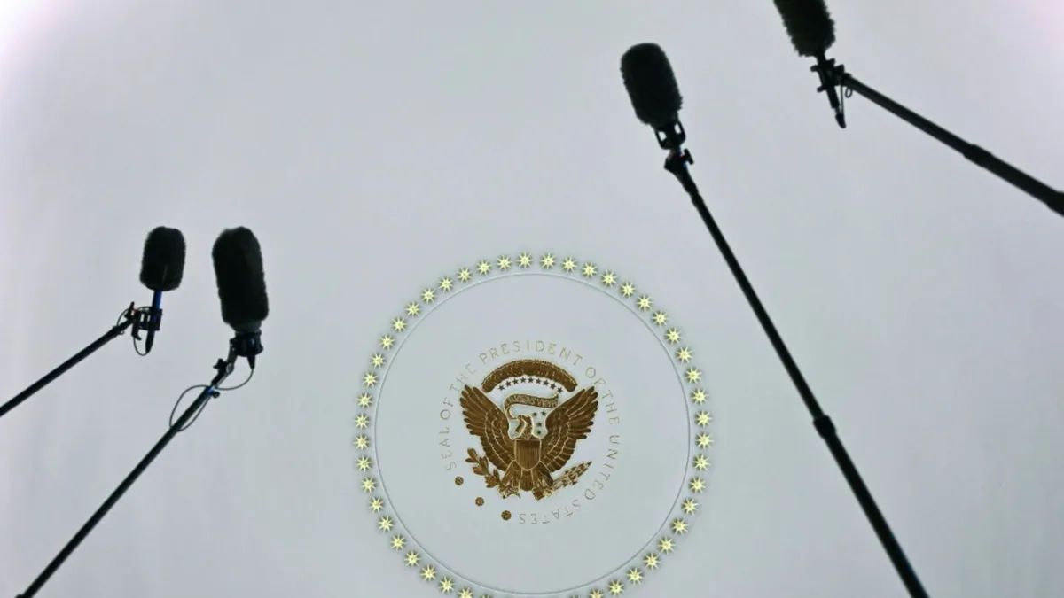 US-Richter: Weißes Haus muss CNN, MS NOW und Politico wieder Zutritt gewähren