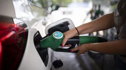 Carburants : "Il faut à tout prix et au plus vite baisser les taxes", réclame l'association 40 millions d'automobilistes