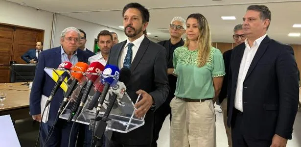 Investigação de Flávio no caso Dark Horse não atrapalha campanha, diz Nunes
