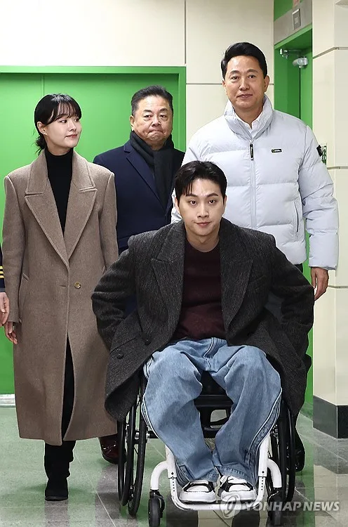 'CCTV 공개 물의' 유튜버 박위, 서울시 홍보대사직 내려놔