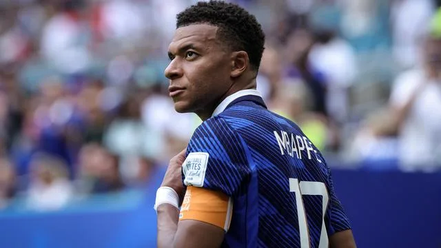 Kylian Mbappé gegen Marine Le Pen: Ein Kapitän, der seine Meinung sagt