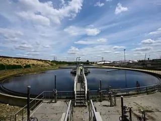 Une hausse de la facture d’eau de 25 % préconisée pour la débarrasser des pesticides et des Pfas