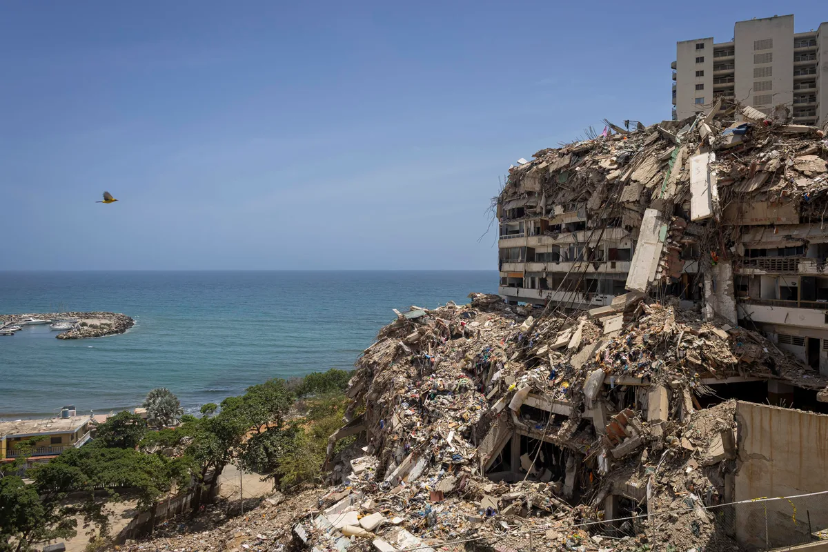 Sube a 6.509 el número de muertos por los terremotos de hace dos meses en Venezuela