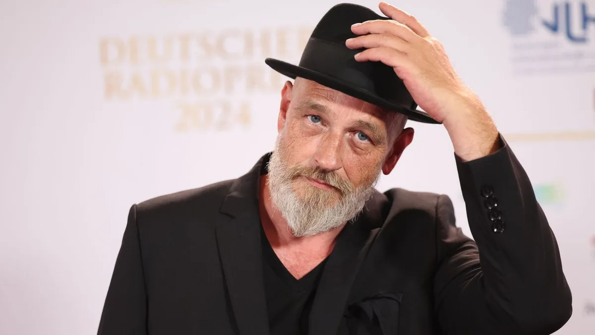 Vor Start des neuen Programms: Torsten Sträter will Tumor nicht zum Comedy-Stoff machen