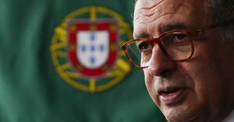 Seguro felicita Pereira e Frazão por ouro em canoagem de mar