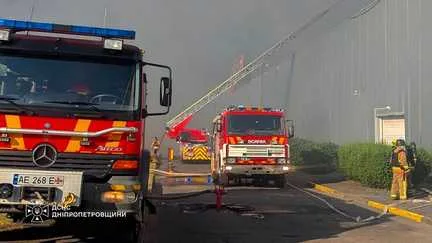 En Ukraine, une frappe russe sur un centre commercial fait au moins six morts et 91 blessés dans le centre du pays
