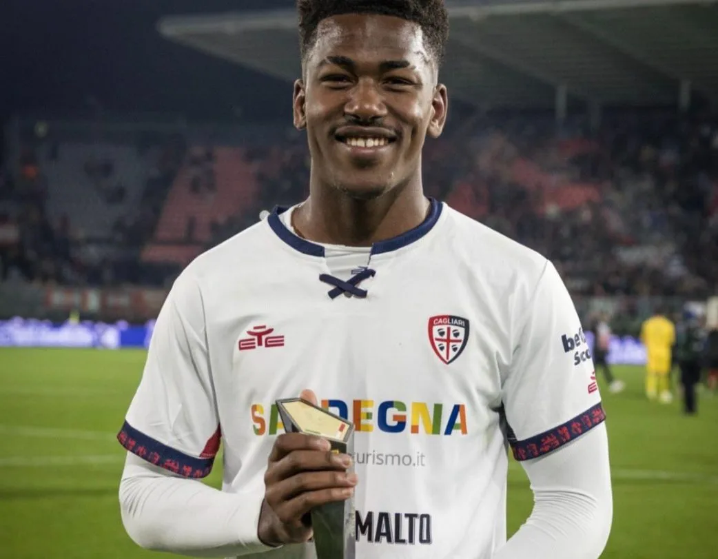 Conmoción en Italia: joven futbolista en coma luego de casi ahogarse en una piscina