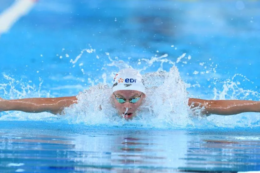 Léon Marchand complète sa collection avec une première médaille d'or européenne sur 200 m papillon au terme d'une finale largement dominée