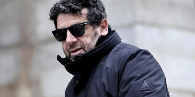 « Patrick Bruel n’est pas le bienvenu », fait savoir le maire d’Amiens, après les élus de Chartres, Dijon et Strasbourg