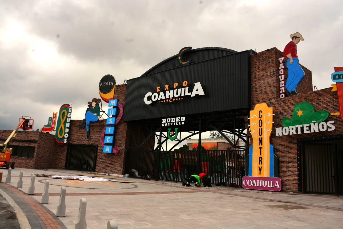 Anuncian ruta gratuita de transporte ‘Vamos para el Rodeo Saltillo’, y ajustes viales por el evento