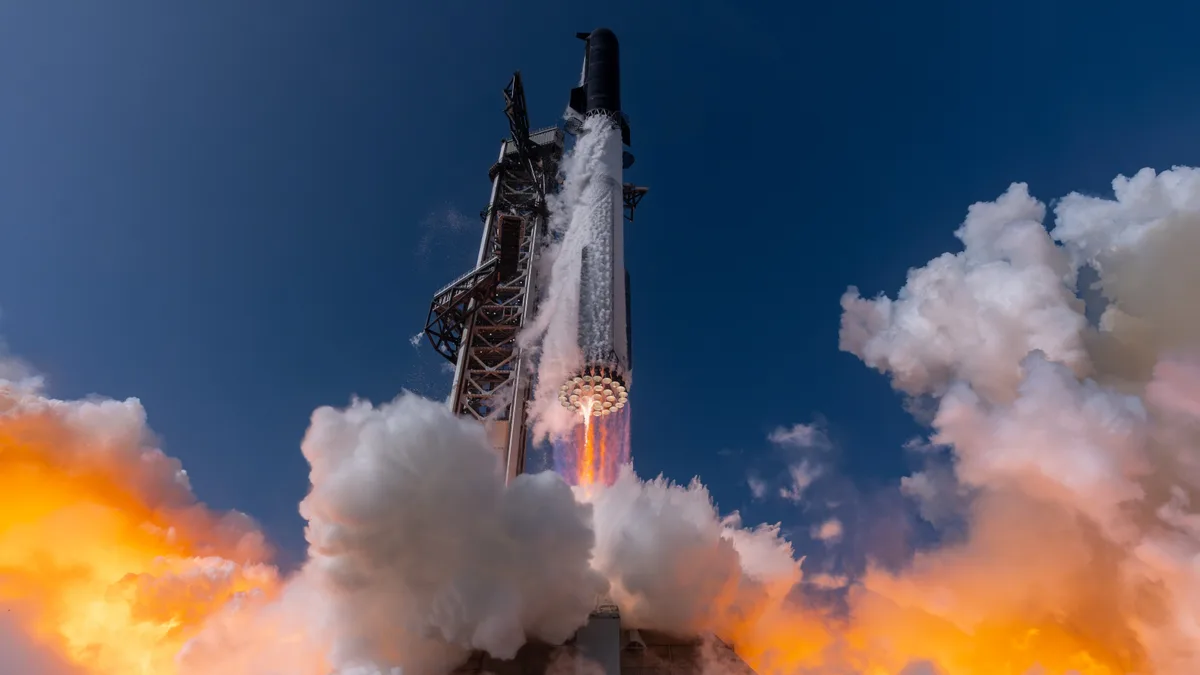 Starship vise (enfin) l'orbite : ce que prépare SpaceX pour son 14e vol, la cadence s'accélère