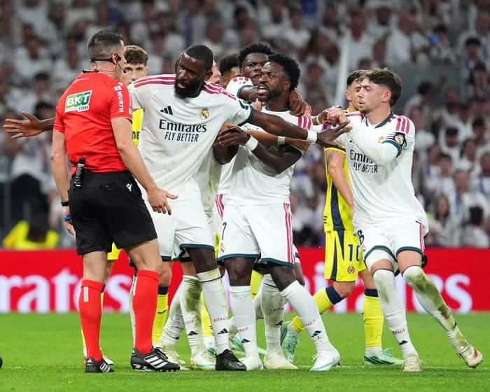 Real Madrid’s Vinícius Júnior sent off for hair-pulling in victory over Villarreal