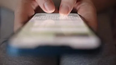 Prien: Social-Media-Pläne der EU genau auf deutscher Linie