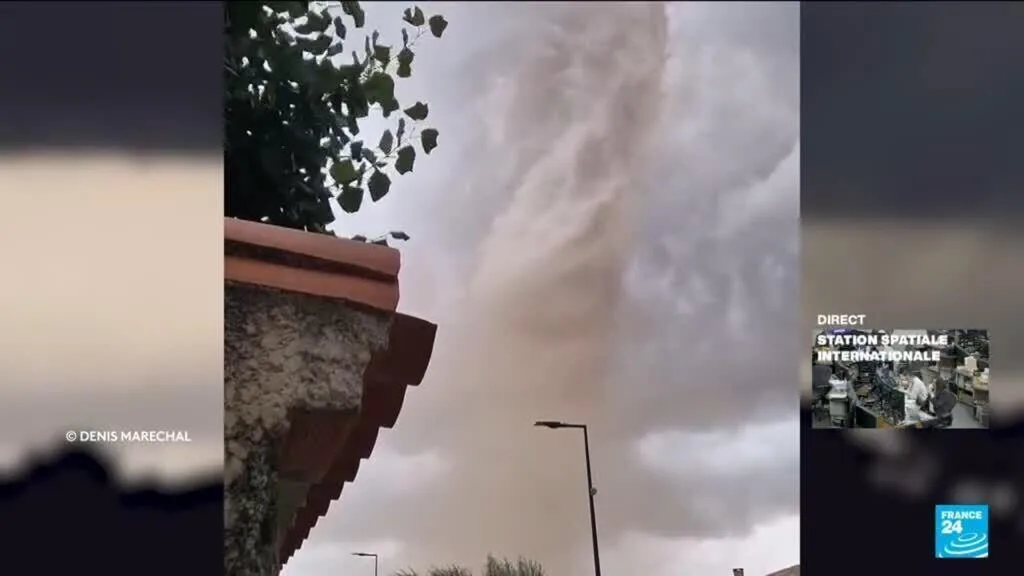 Une tornade d'une rare violence balaie un village en France