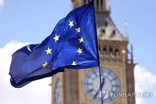 블레어 전 英총리 "영국, EU 완전 재가입 계획 세워야"