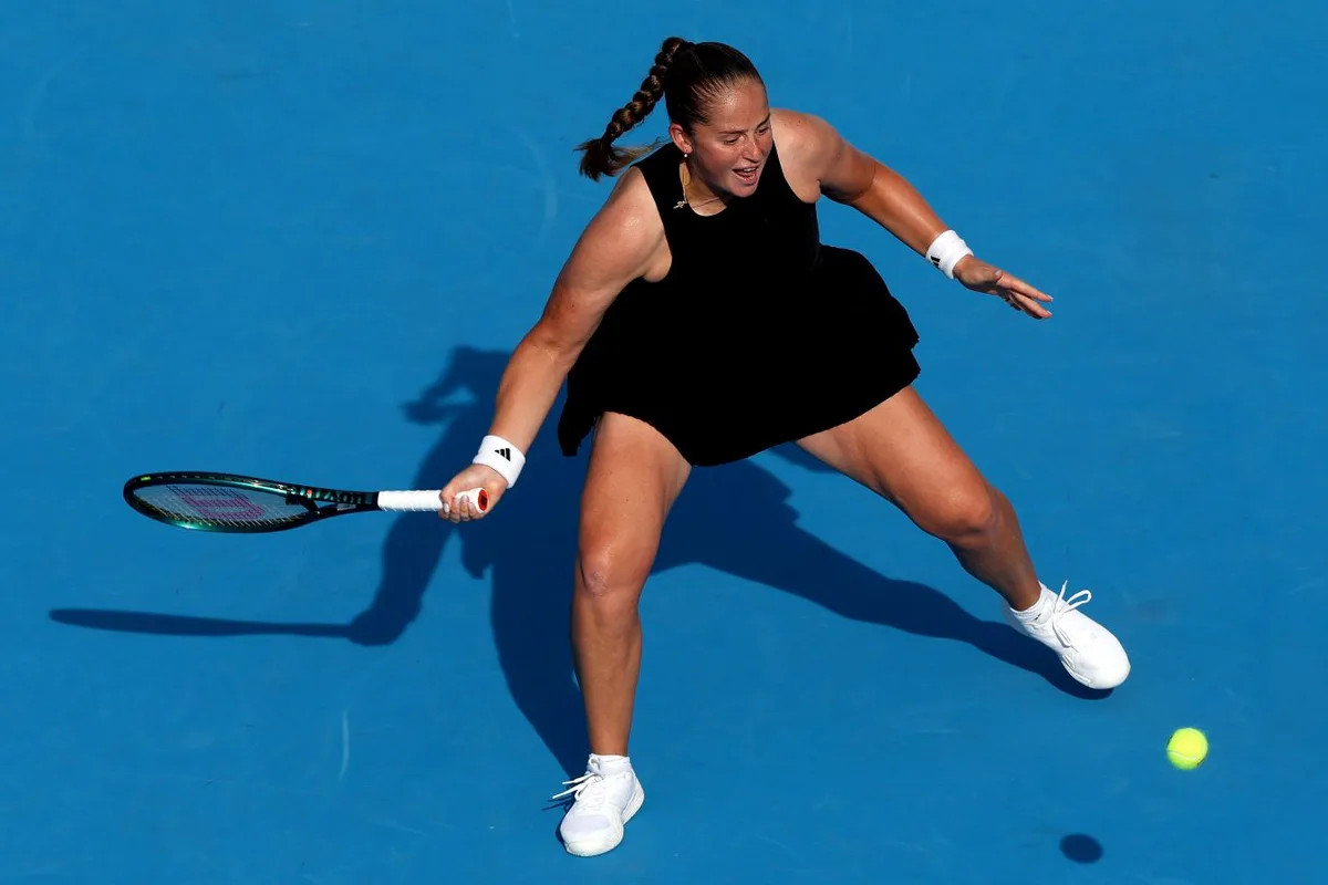 Остапенко сделала 15 двойных ошибок и проиграла Марии на старте US Open — 2026