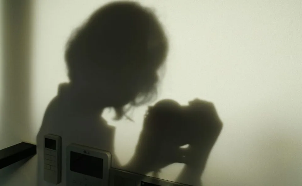Influenciadora denuncia universitário por importunação sexual e reúne dossiê de 54 páginas: “Não é um caso isolado”