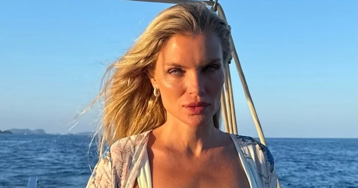 Esther Cañadas, modelo, 49 años: "Durante años, solo desayuné, comí y cené arroz blanco"