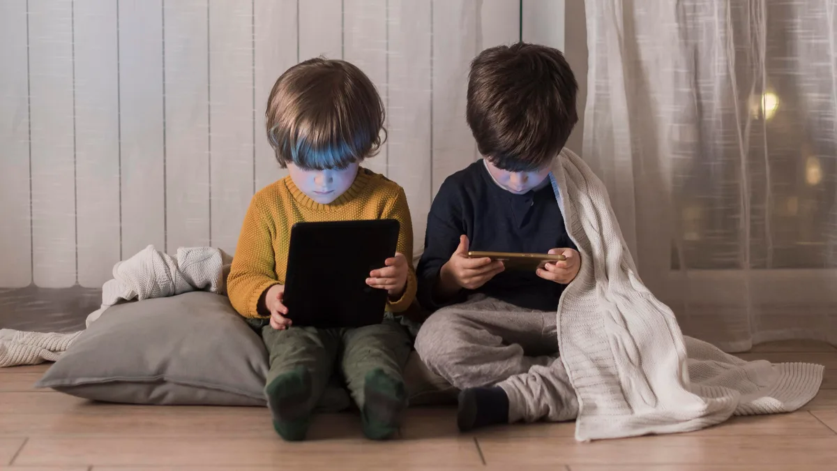 Comisión del Senado desecha prohibición de redes sociales para infancias y prepara nueva propuesta de protección digital
