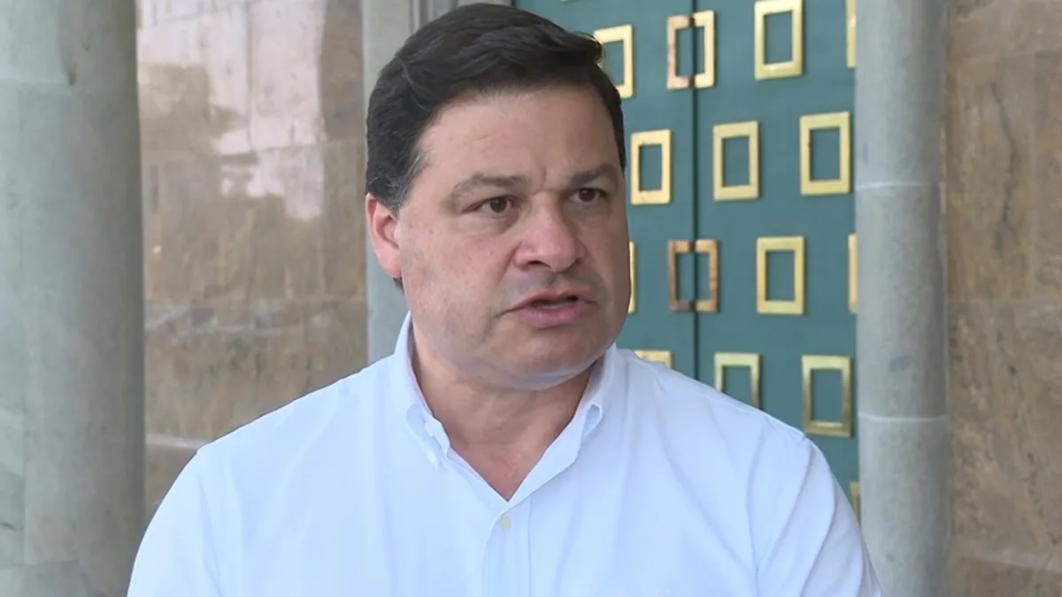 Eleições 2026 no PR: Sandro Alex faz reuniões com delegados, prefeitos e confirma presença em debate