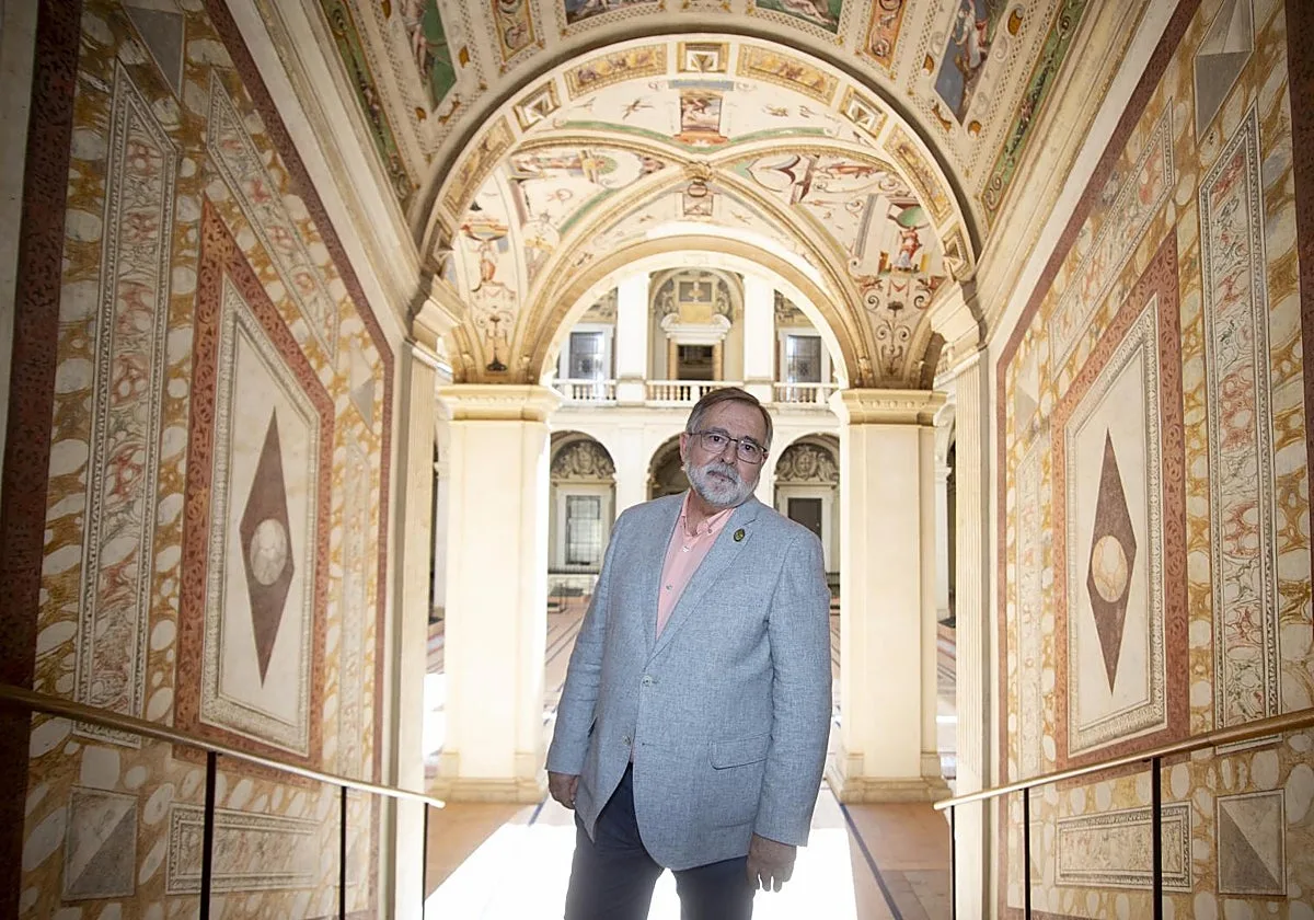 José Calvo Poyato: «Los ingleses siempre han ganado la batalla de la propaganda»