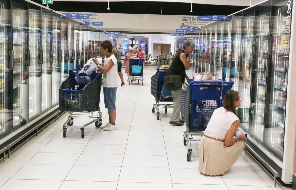 Produits à jeter, dégivrage à distance… Ce que l’on sait sur la cyberattaque inédite des frigos des supermarchés