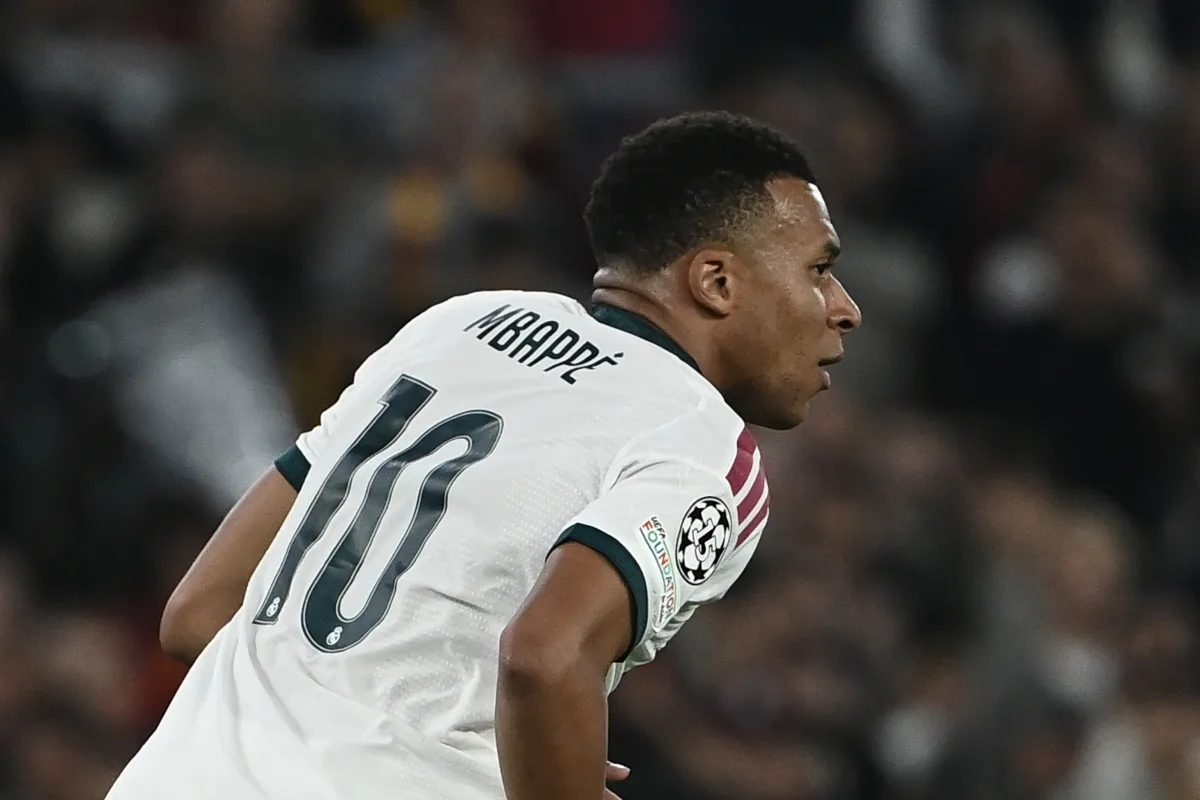 Mbappé ultrapassa Raúl e se torna o 5º maior artilheiro da Champions League