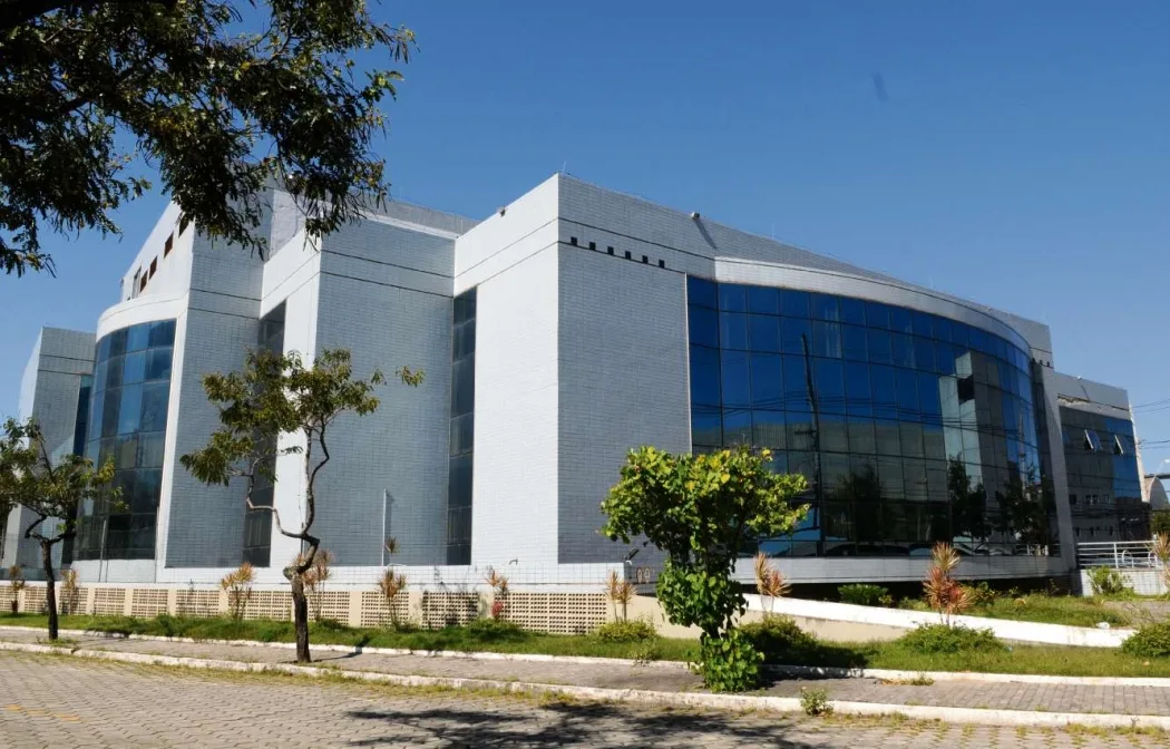 Secretaria de Saúde do ES prepara concurso público com mais de 600 vagas