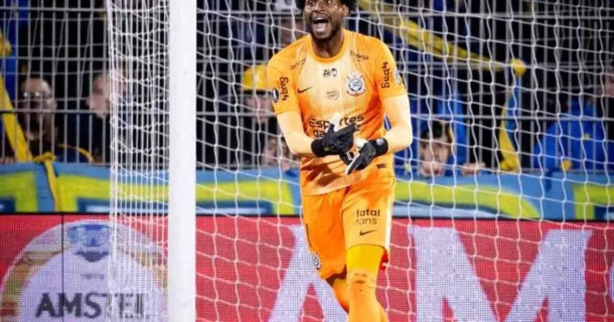 Rosario Central acusa torcida do Corinthians de racismo e provocação
