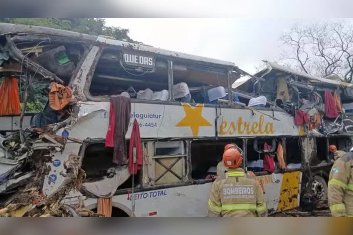 Acidente de ônibus: PCERJ investiga viagem “clandestina” que matou 10