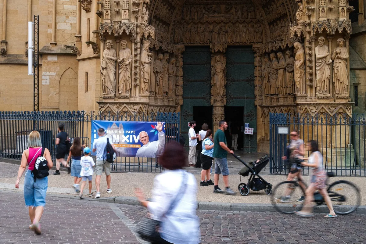 Léon XIV en France : à un mois de la visite du pape, l’Église en pleine effervescence