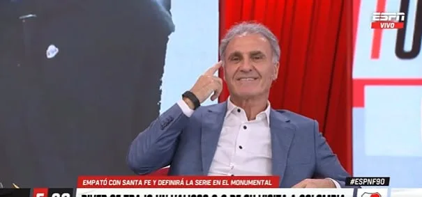 Oscar Ruggeri se animó a “farmear aura” en vivo y despertó las risas de sus compañeros: “Muy bien”