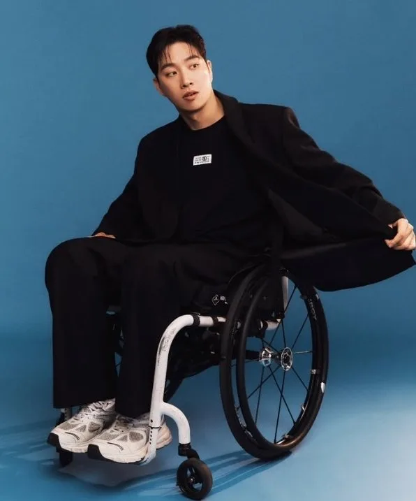 “토크콘서트 한 번에 935만원”…‘영상 공개’ 역풍 박위 고액 계약서 폭로