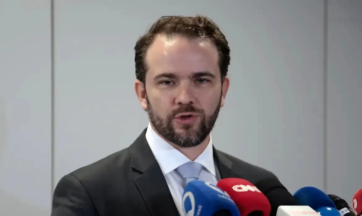 Governo prevê superávit primário de R$ 18,6 bilhões no Orçamento de 2027