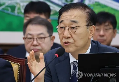 국토장관 "용산공원 전체 주택 짓지 않아…녹지 상실한 곳 대상"