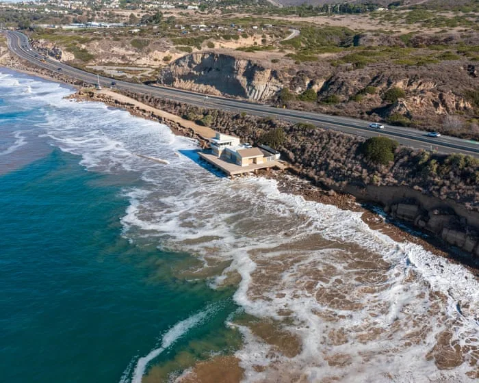 A California town’s beaches are washing away. Can its residents turn the tide?