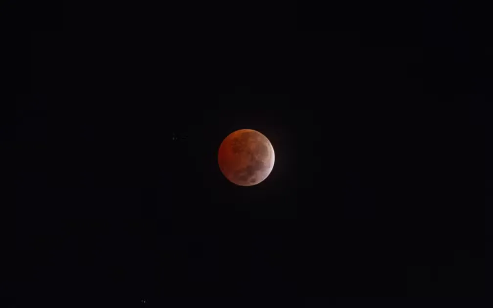 Roraima poderá ver eclipse que vai esconder 96% da Lua