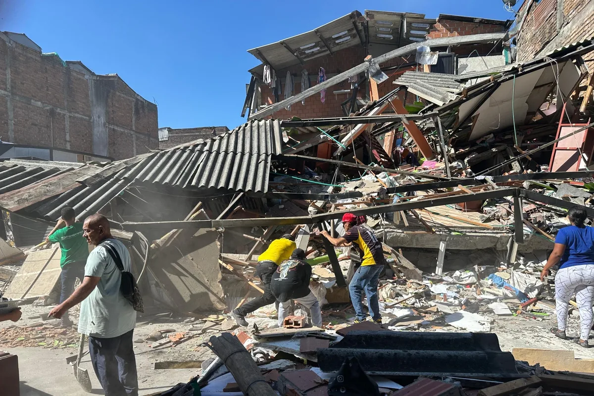 Número de mortos por terremoto na Colômbia sobe para 240; novo tremor é registrado