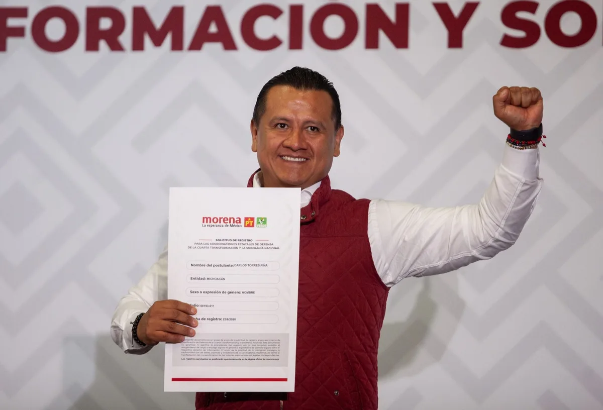 Exfiscal encabezará a Morena en Michoacán: Designan a Carlos Torres Piña como defensor de la 4T